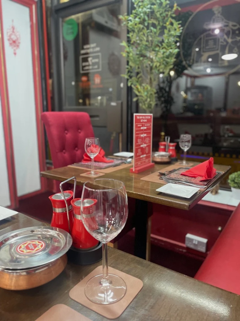  The New Hill Station dine in salon 